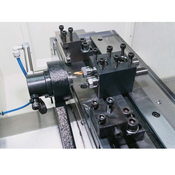 TORNO-CNC-CK20 -3