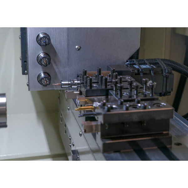 TORNO-CNC-CK201-Y-1