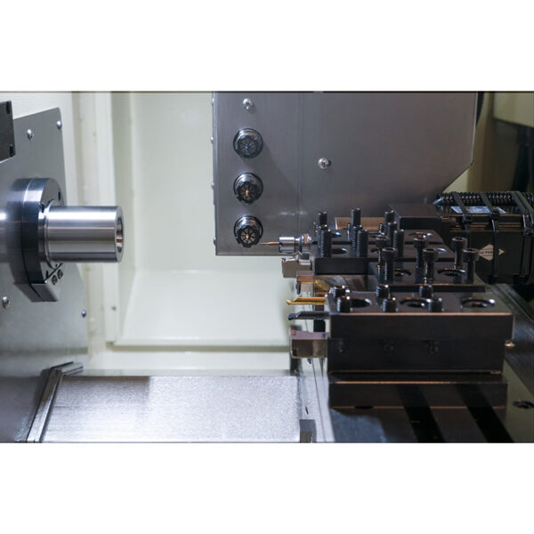 TORNO-CNC-CK201-Y-2