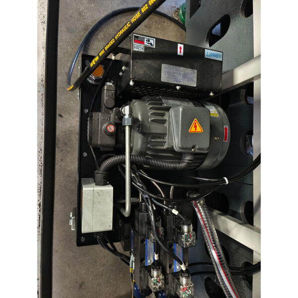 TORNO-CNC-de-BANCO-INCLINADO-CK36L-2