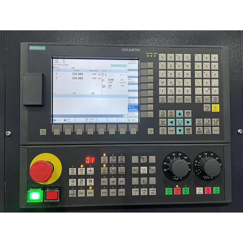 TORNO-CNC-de-BANCO-INCLINADO-SWL8H-3