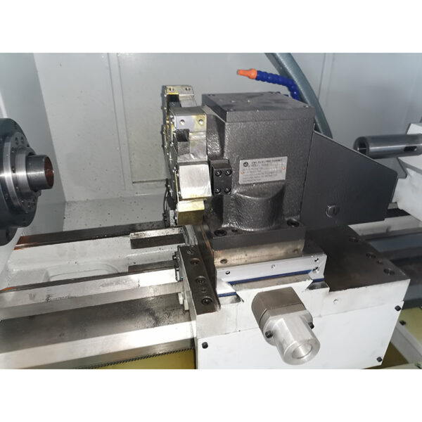 TORNO-CNC-de-BANDA-PLANA-CK6132-1