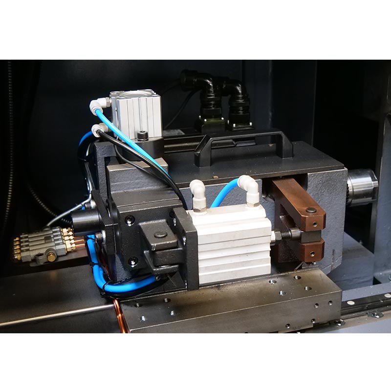 TORNO-SUIZO-CNC-B1305-6