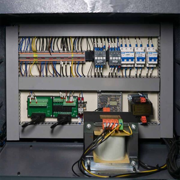 TORNO-SUIZO-CNC-CK-203-5
