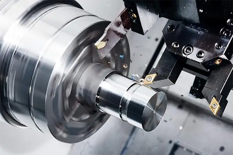 Tipos-de-máquinas-de-torneado-CNC