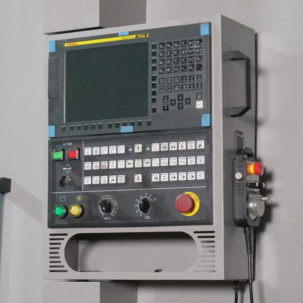 TORNO-CNC-de-BANDA-PLANA-CK61160-1500-3