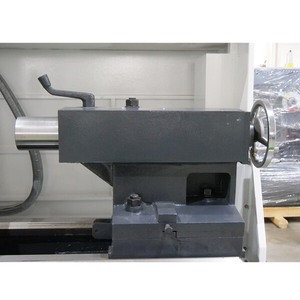 TORNO-CNC-de-BANDA-PLANA-CK6163-1500-6