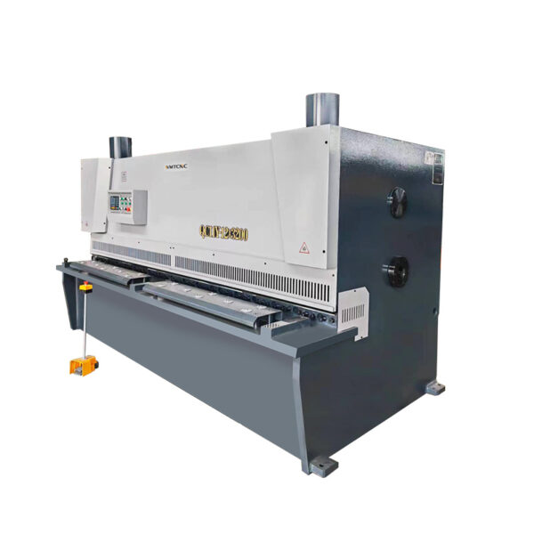 Máquina-Cizalla-QC11Y-12x3200