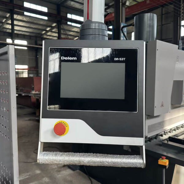 Máquina-Cizalla-QC11Y-16X3200