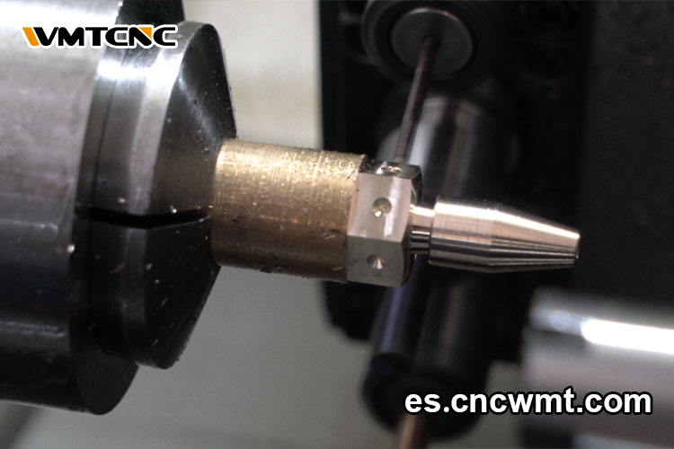 Mecanizado-de-Componentes-de-Hardware-en-Torno-CNC